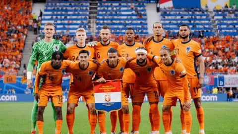 [NHL]盐湖城遭红翼猛烈打击，14射5中